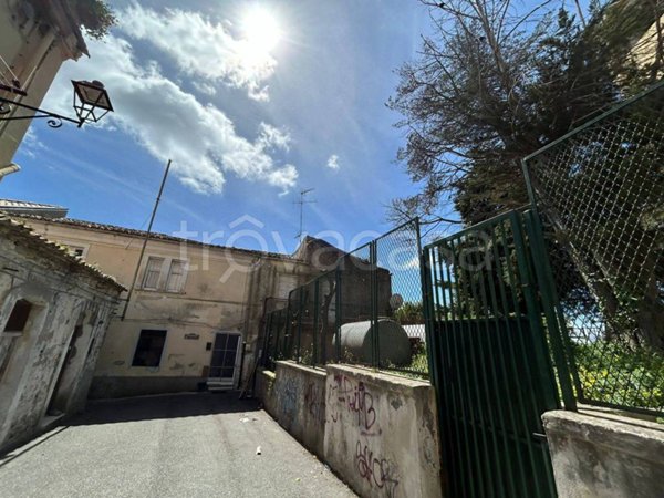 appartamento in vendita a Catanzaro in zona Centro Città