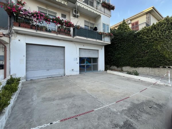 appartamento in vendita a Catanzaro in zona Catanzaro Lido