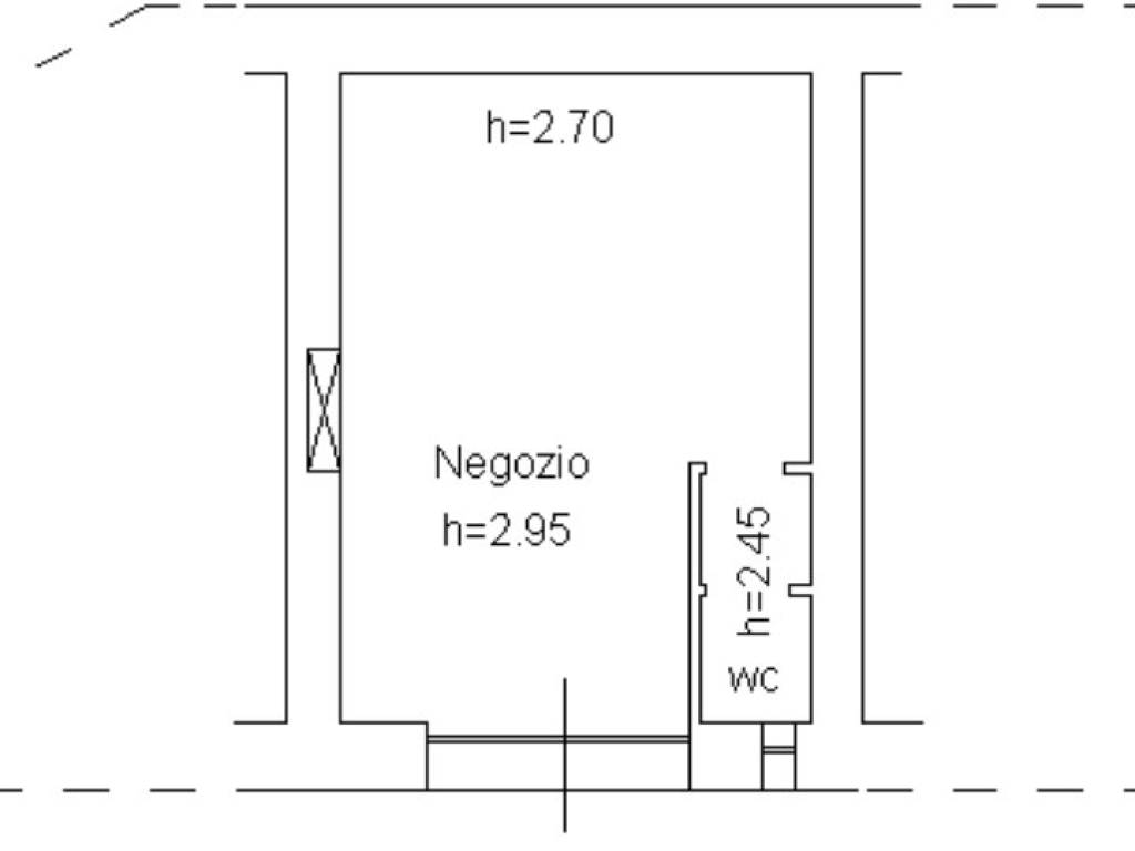 negozio in vendita a Catanzaro in zona Centro Città