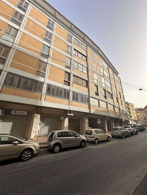 appartamento in vendita a Catanzaro in zona Centro Città