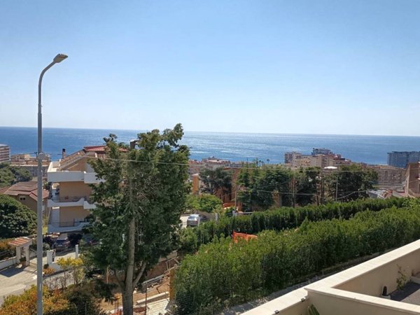 casa indipendente in vendita a Catanzaro in zona Catanzaro Lido