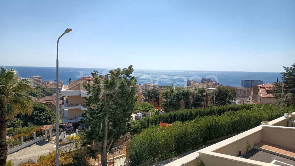 casa indipendente in vendita a Catanzaro in zona Catanzaro Lido