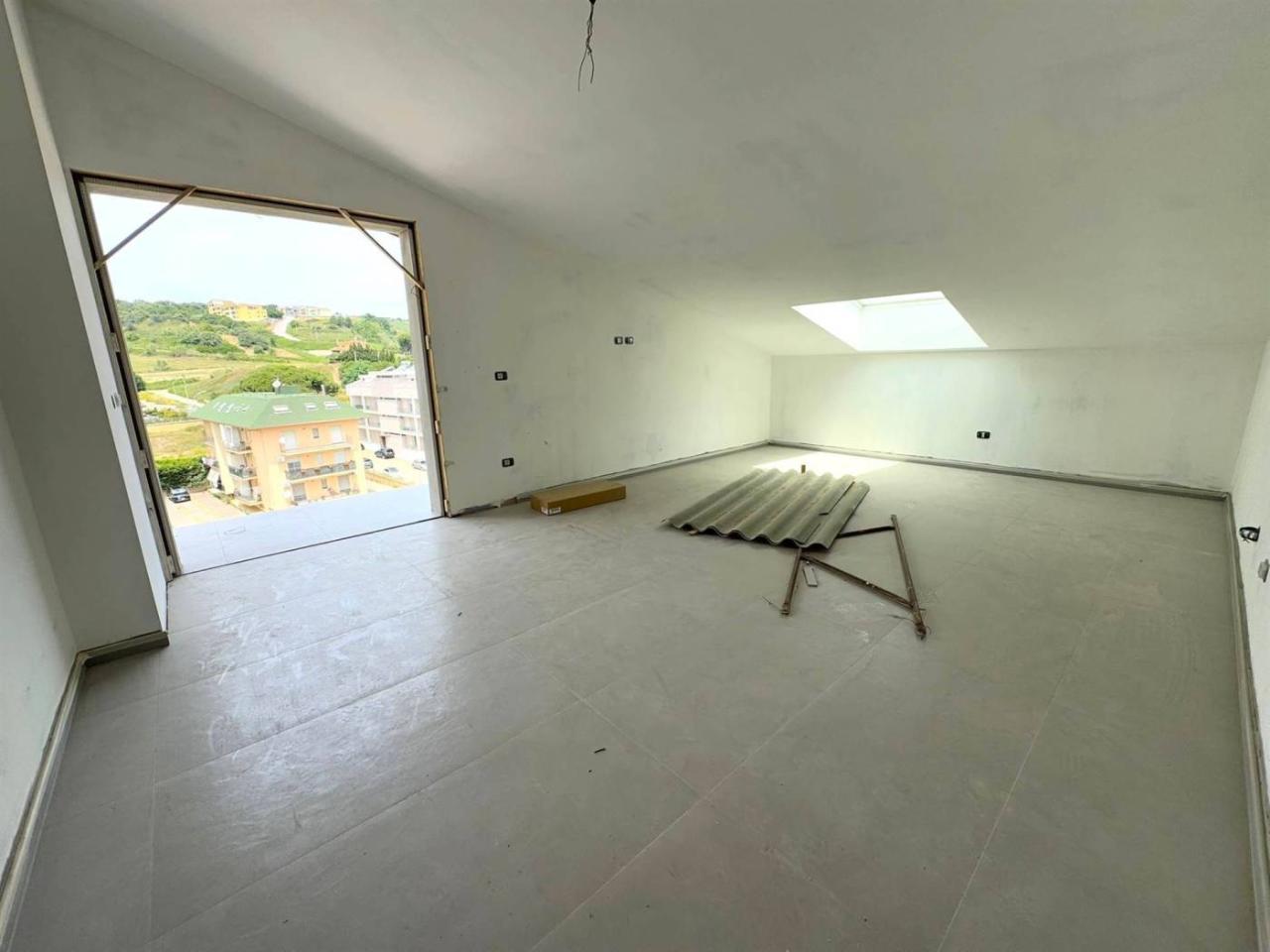 appartamento in vendita a Catanzaro in zona Catanzaro Lido