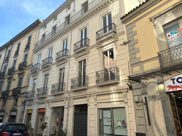 casa indipendente in vendita a Catanzaro in zona Centro Città