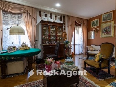 appartamento in vendita a Catanzaro in zona Germaneto