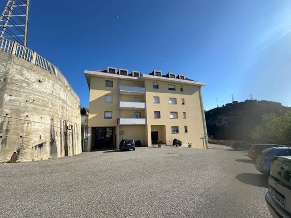 appartamento in vendita a Catanzaro in zona Centro Città