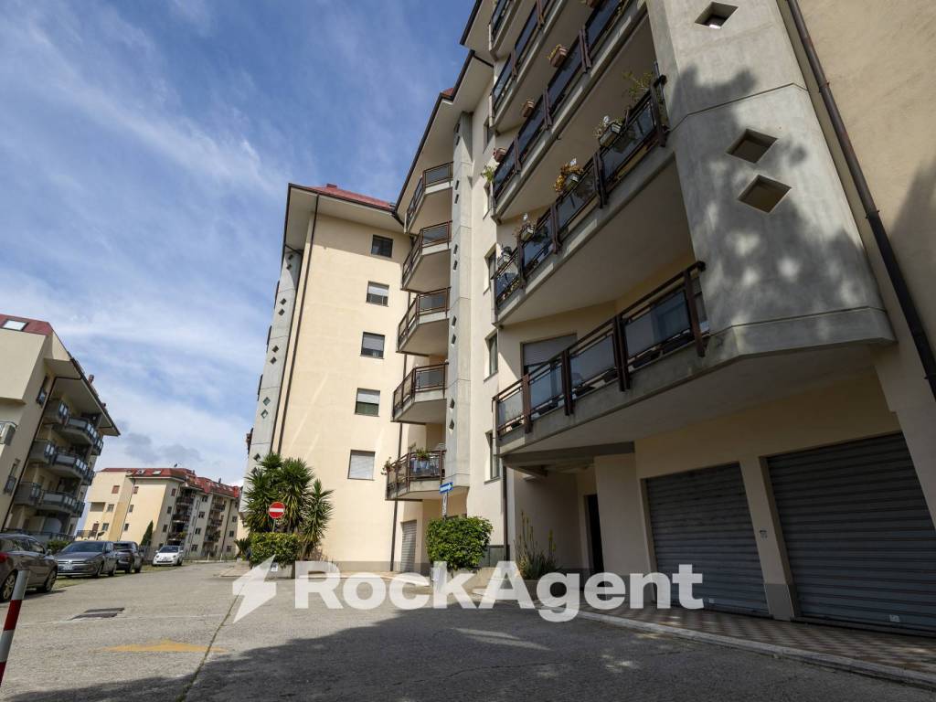 appartamento in vendita a Catanzaro in zona Mater Domini