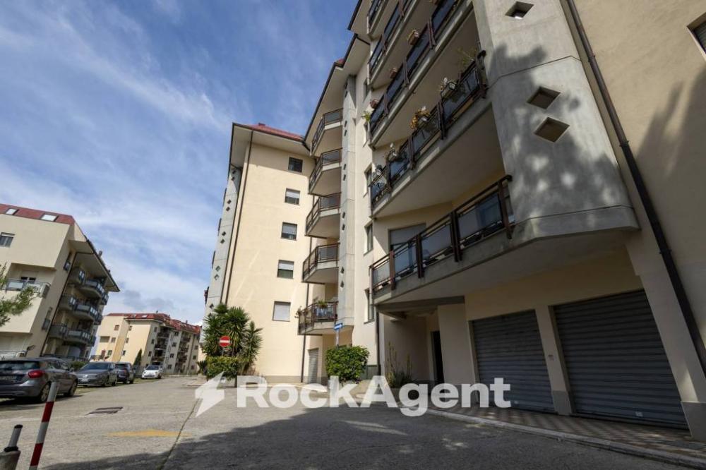 appartamento in vendita a Catanzaro in zona Mater Domini