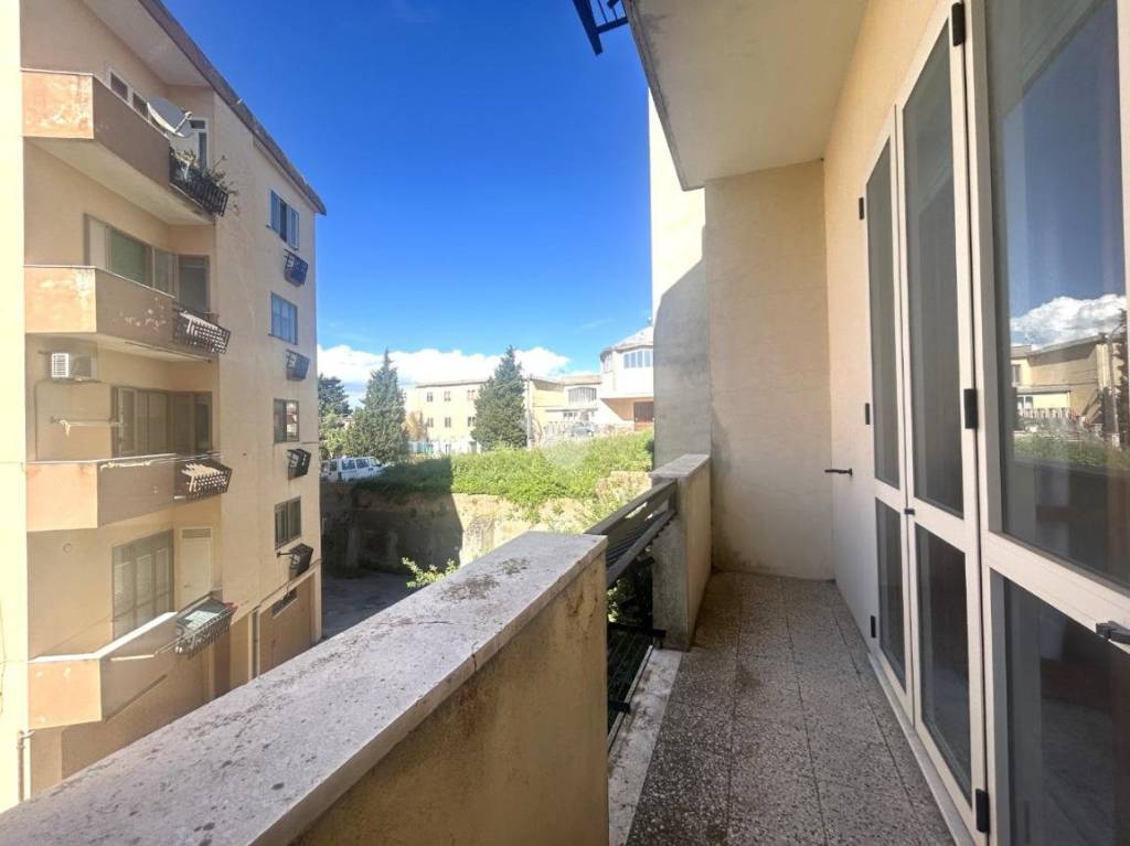 appartamento in vendita a Catanzaro in zona Pontepiccolo