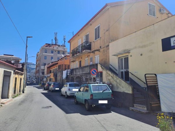 appartamento in vendita a Catanzaro in zona Catanzaro Lido