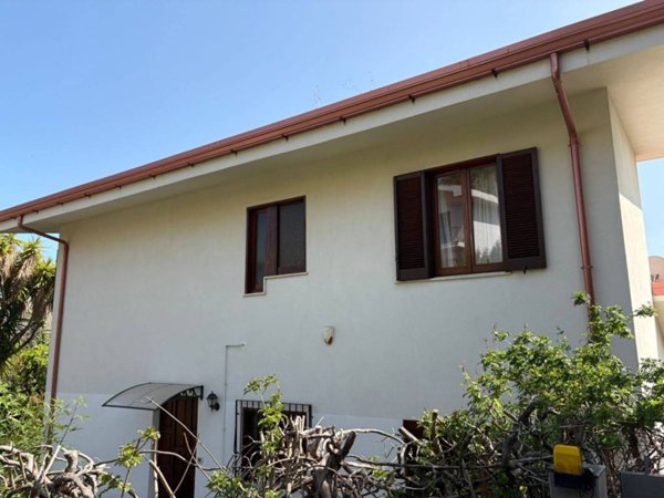 casa indipendente in vendita a Catanzaro in zona Mater Domini