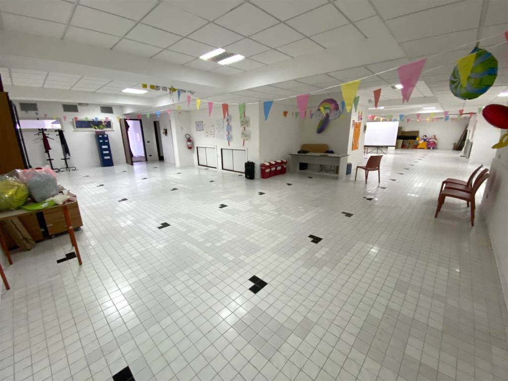 ufficio in vendita a Catanzaro in zona Gagliano