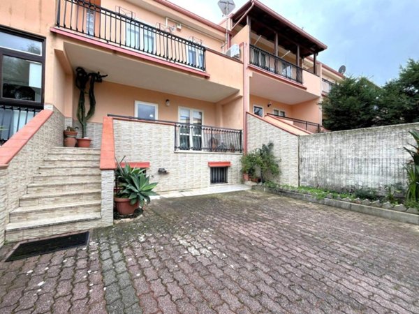 casa indipendente in vendita a Catanzaro in zona Catanzaro Lido
