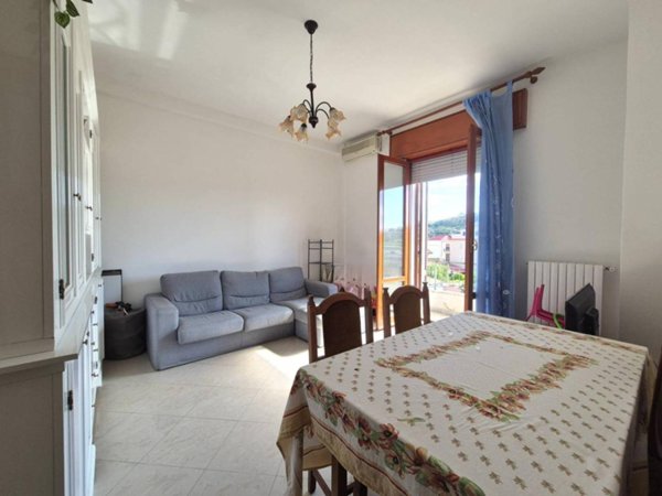 appartamento in vendita a Catanzaro in zona Catanzaro Lido