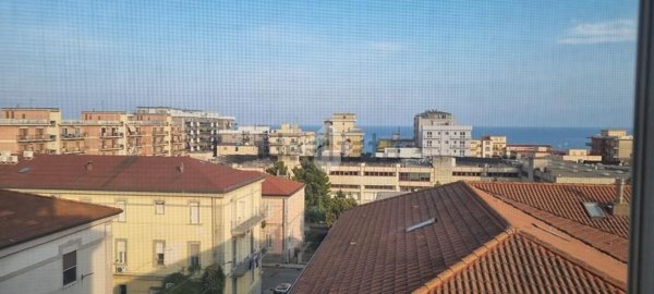 appartamento in vendita a Catanzaro in zona Catanzaro Lido