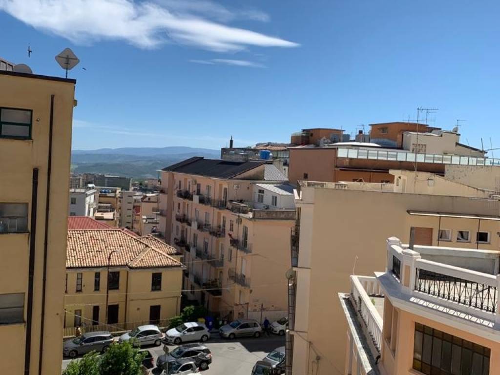 appartamento in vendita a Catanzaro in zona Pontepiccolo