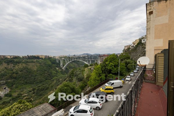 appartamento in vendita a Catanzaro in zona Sant'Elia