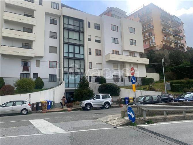 appartamento in vendita a Catanzaro in zona Pontepiccolo