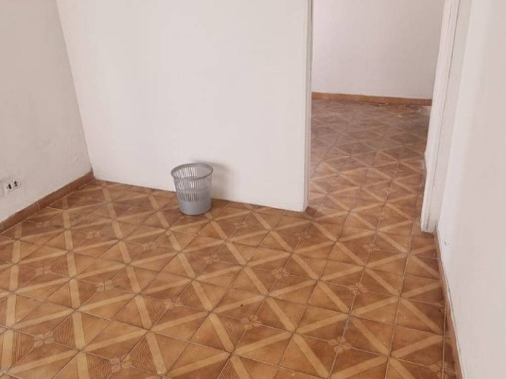 negozio in vendita a Catanzaro in zona Pontepiccolo