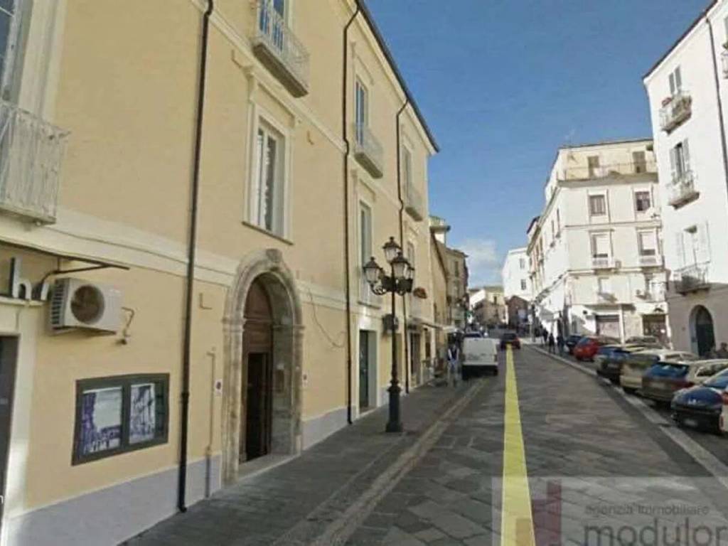 appartamento in vendita a Catanzaro in zona Centro Città