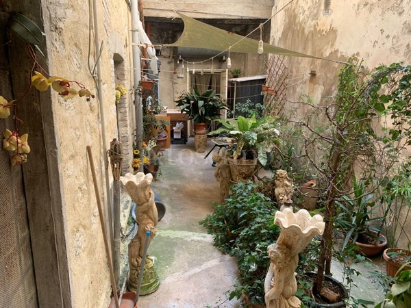 casa semindipendente in vendita a Catanzaro in zona Centro Città