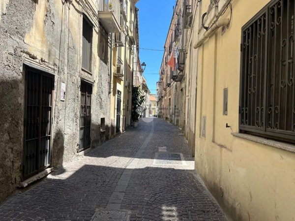 appartamento in vendita a Catanzaro in zona Centro Città