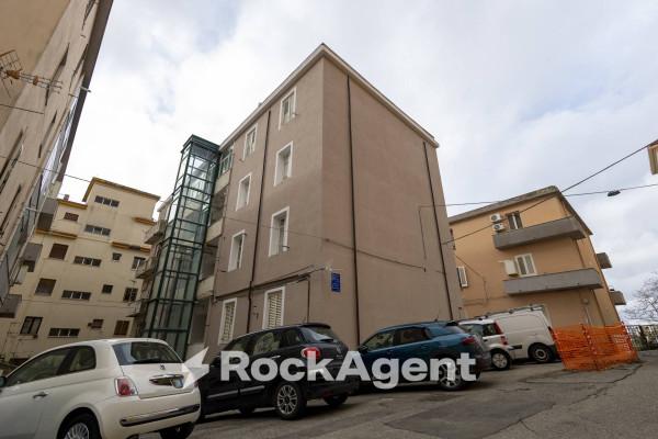 appartamento in vendita a Catanzaro in zona Centro Città