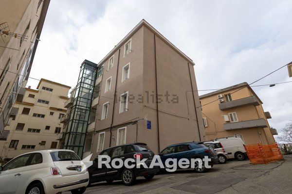 appartamento in vendita a Catanzaro in zona Centro Città