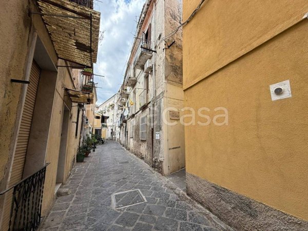 appartamento in vendita a Catanzaro in zona Centro Città