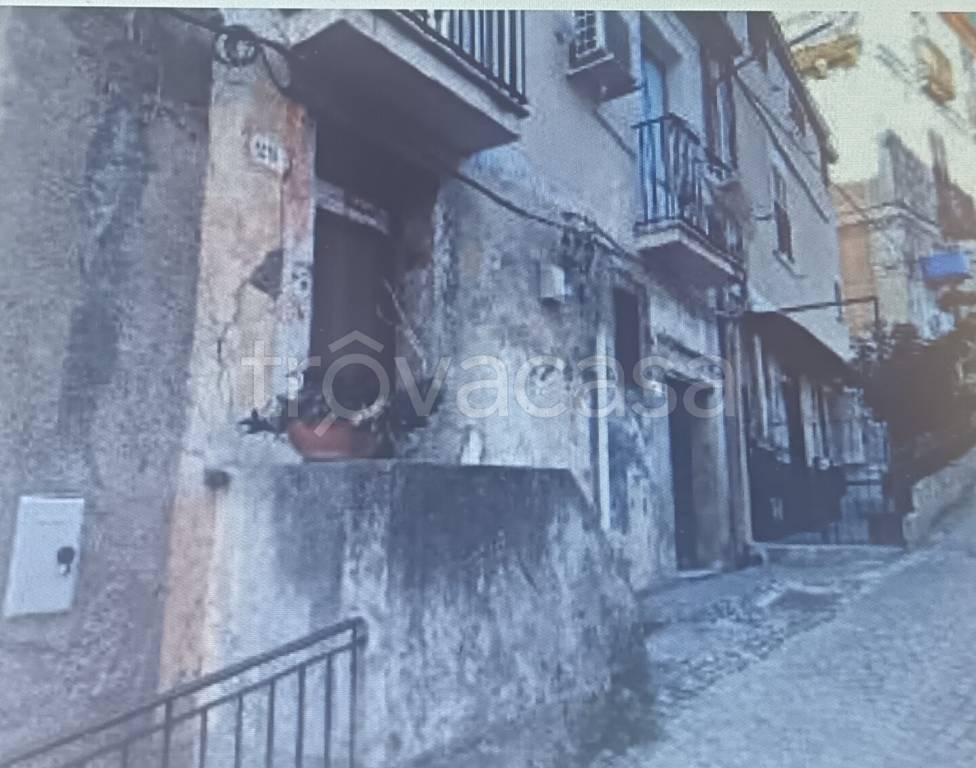 appartamento in vendita a Catanzaro in zona Centro Città