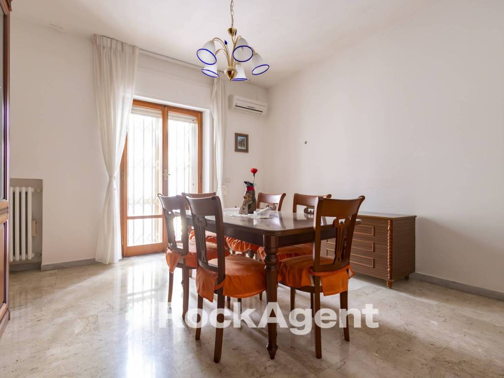 appartamento in vendita a Catanzaro in zona Pontegrande