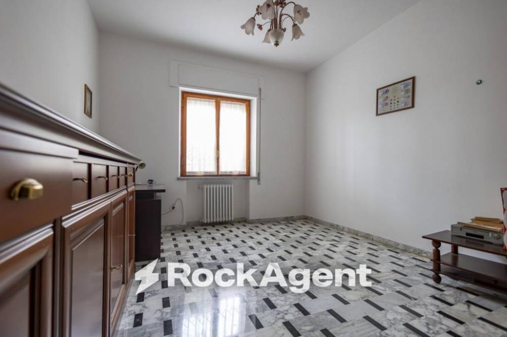 appartamento in vendita a Catanzaro in zona Pontegrande
