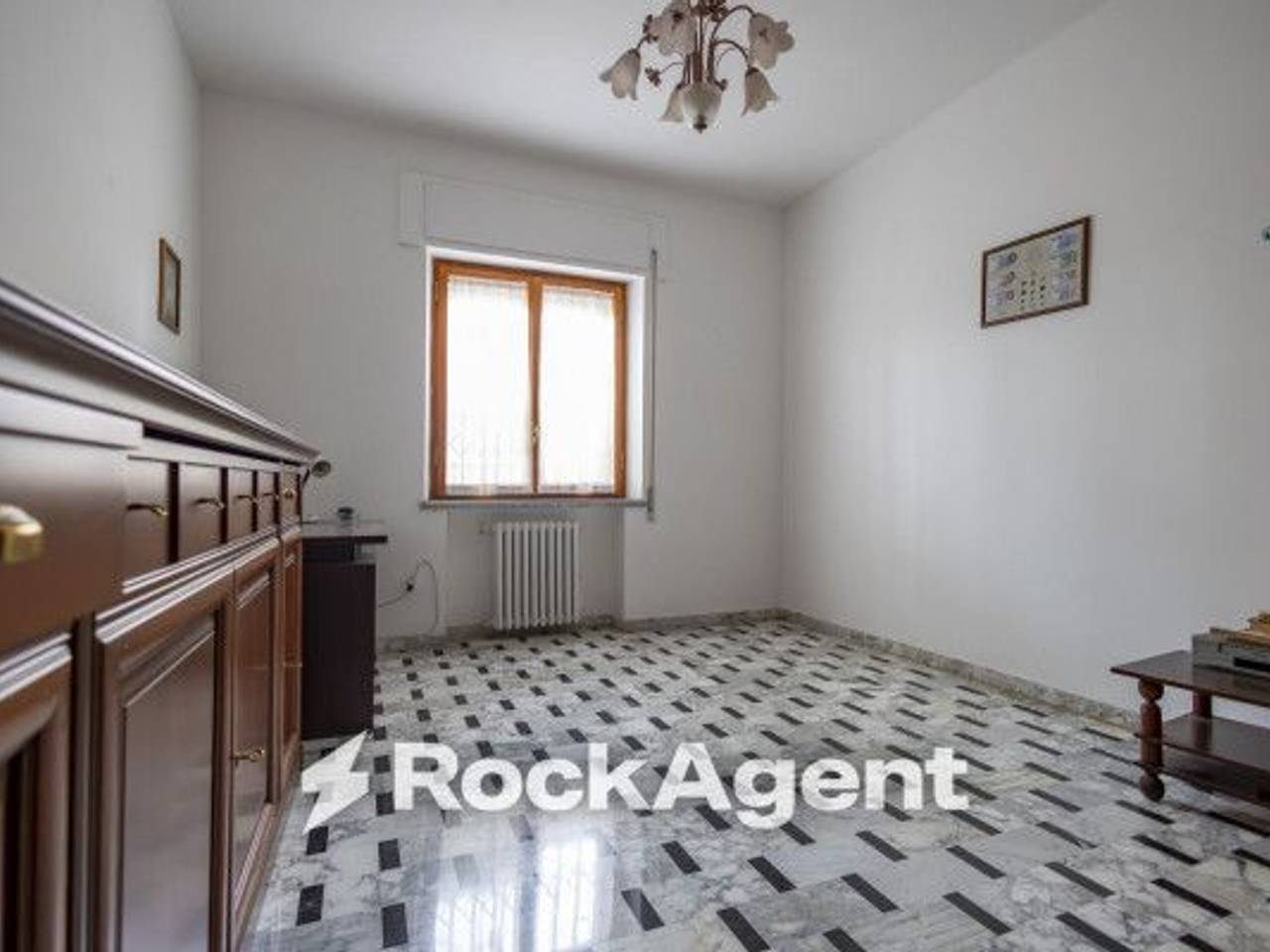 appartamento in vendita a Catanzaro in zona Pontegrande