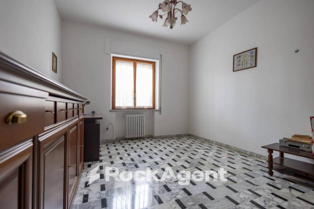 appartamento in vendita a Catanzaro in zona Pontegrande