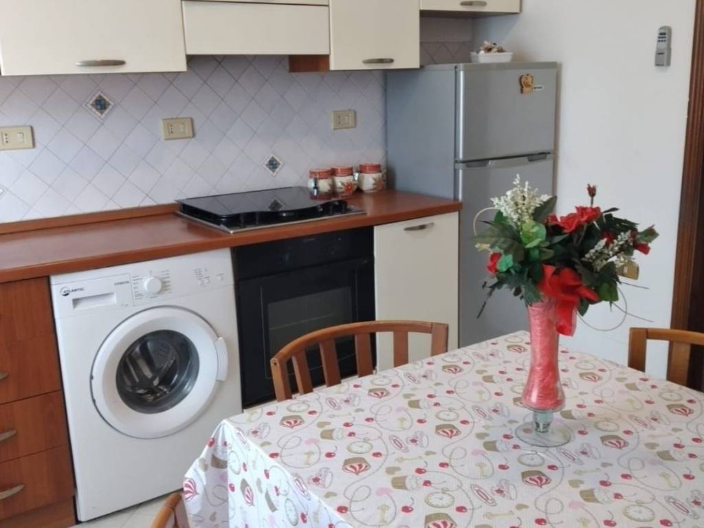 appartamento in vendita a Catanzaro in zona Catanzaro Lido