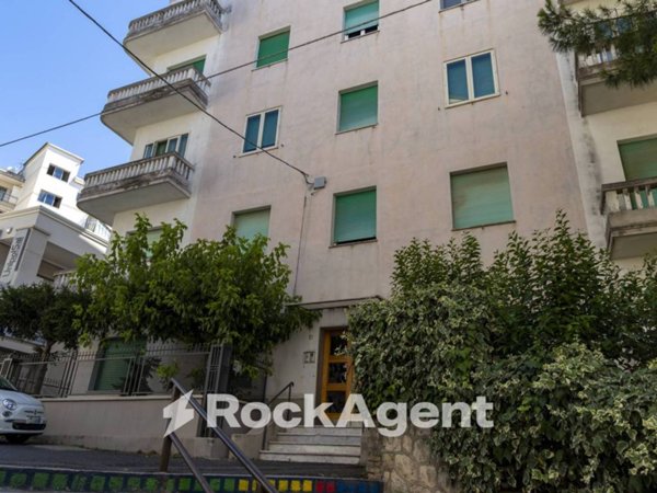 appartamento in vendita a Catanzaro in zona Centro Città