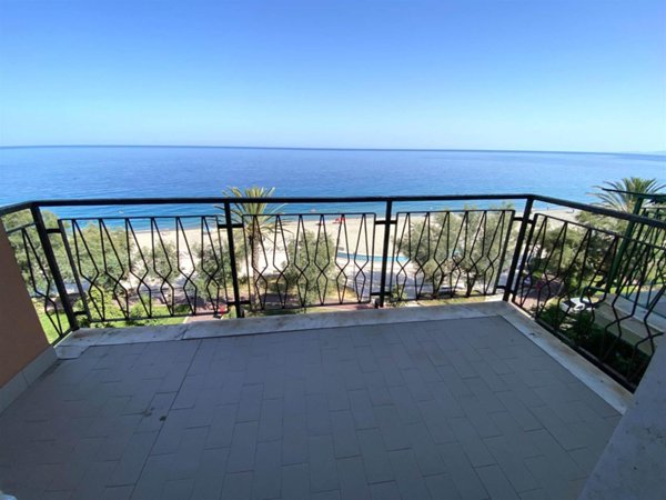 appartamento in vendita a Catanzaro in zona Catanzaro Lido