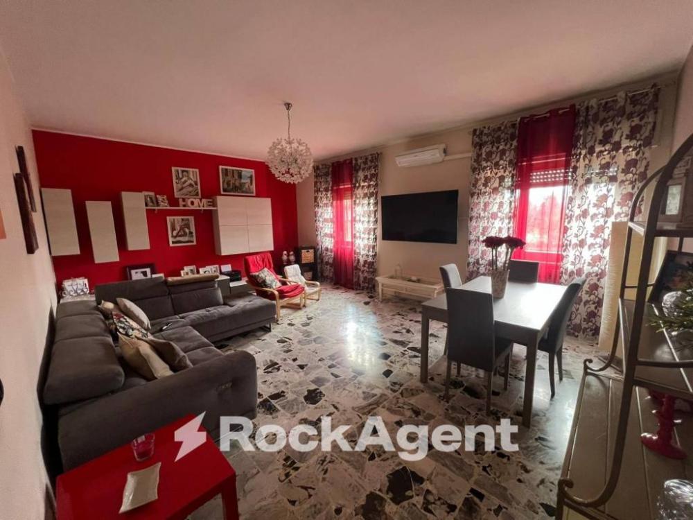 appartamento in vendita a Catanzaro in zona Centro Città