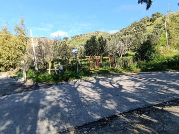terreno agricolo in vendita a Catanzaro in zona Germaneto