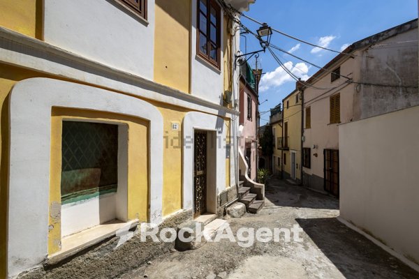 appartamento in vendita a Catanzaro in zona Centro Città