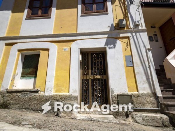 appartamento in vendita a Catanzaro in zona Centro Città