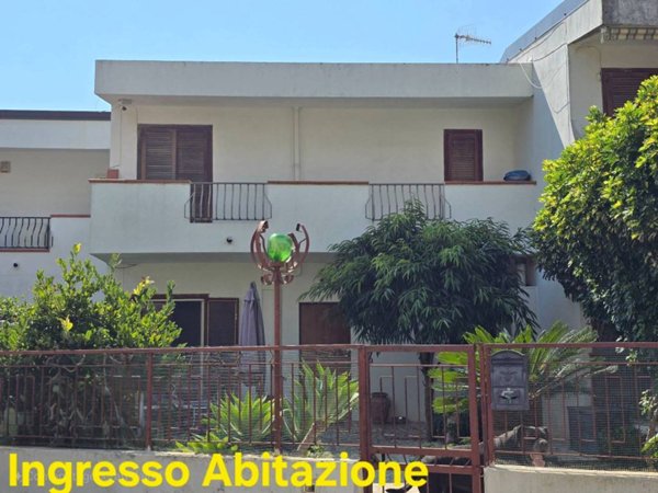 casa indipendente in vendita a Catanzaro in zona Catanzaro Lido