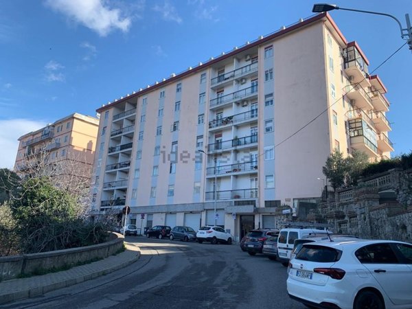 appartamento in vendita a Catanzaro in zona Pontegrande