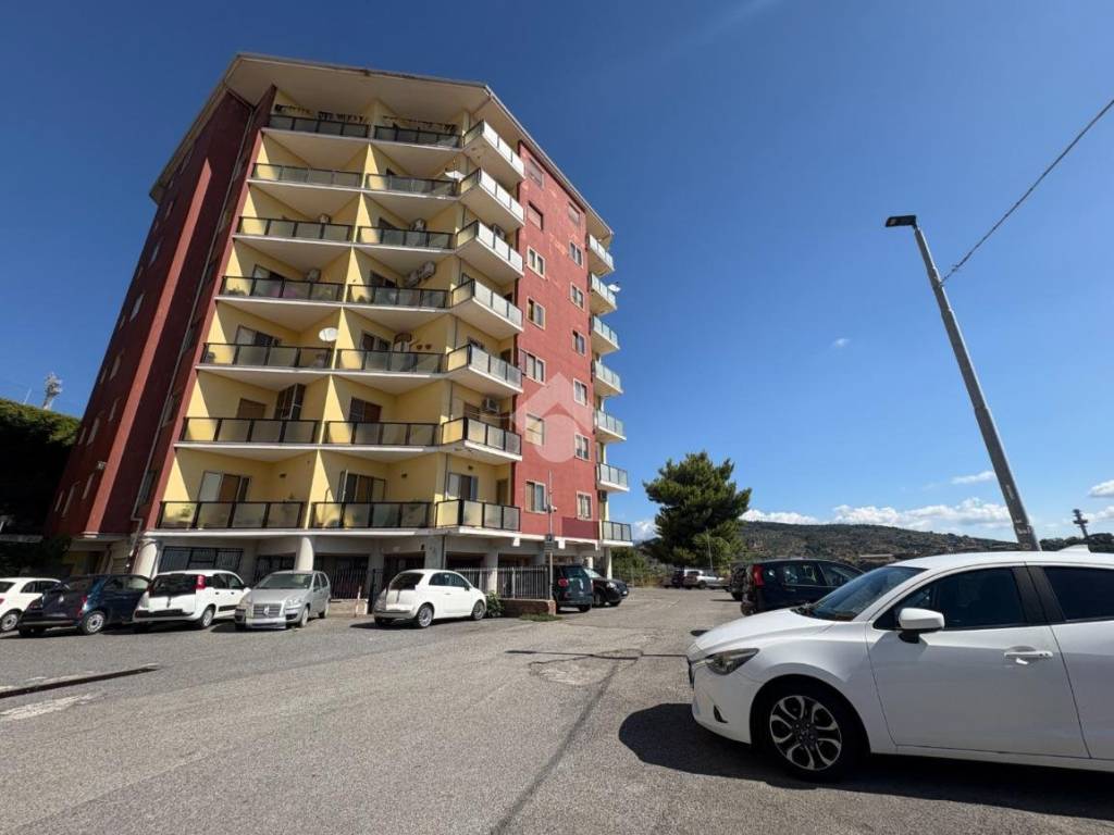 appartamento in vendita a Catanzaro in zona Pontepiccolo