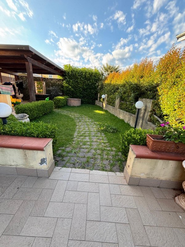 casa indipendente in vendita a Catanzaro