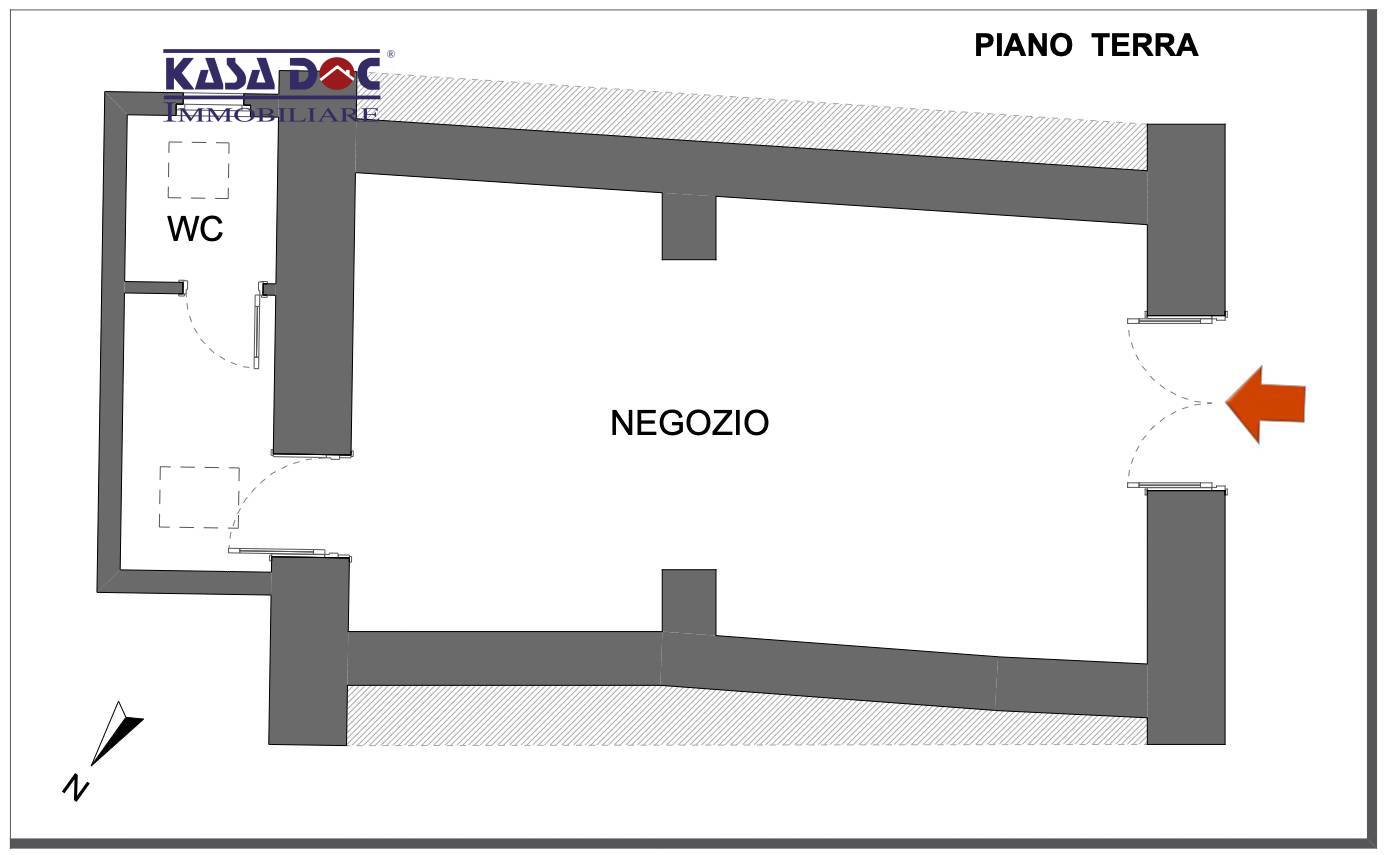 locale commerciale in vendita a Catanzaro in zona Catanzaro Lido