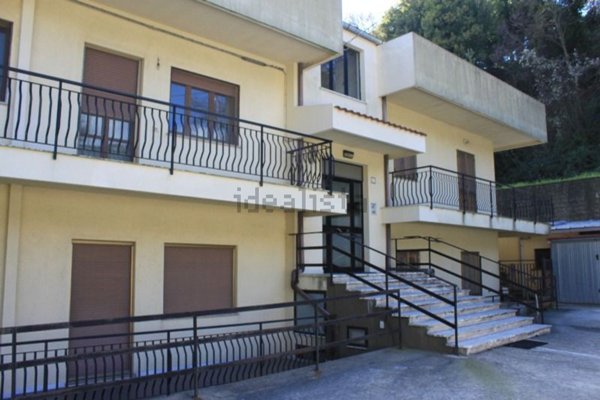 appartamento in vendita a Catanzaro in zona Pontegrande