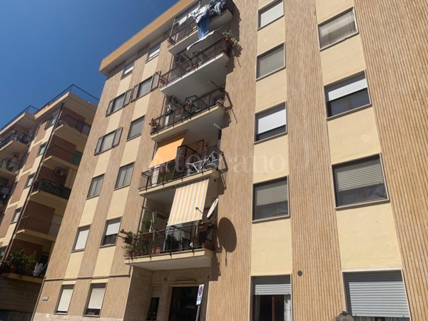 appartamento in vendita a Catanzaro in zona Catanzaro Lido