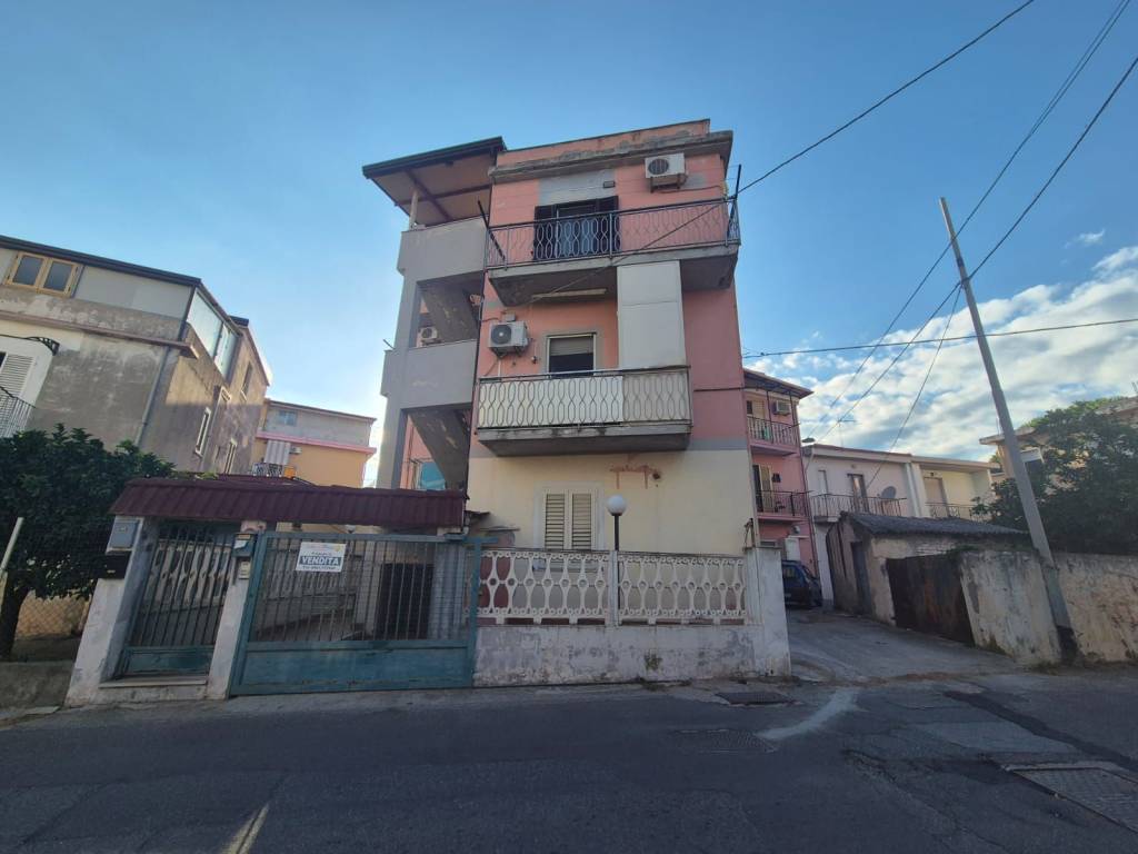 appartamento in vendita a Catanzaro in zona Santa Maria