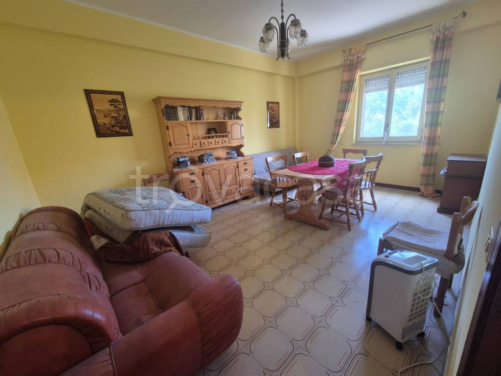 appartamento in vendita a Catanzaro in zona Catanzaro Lido